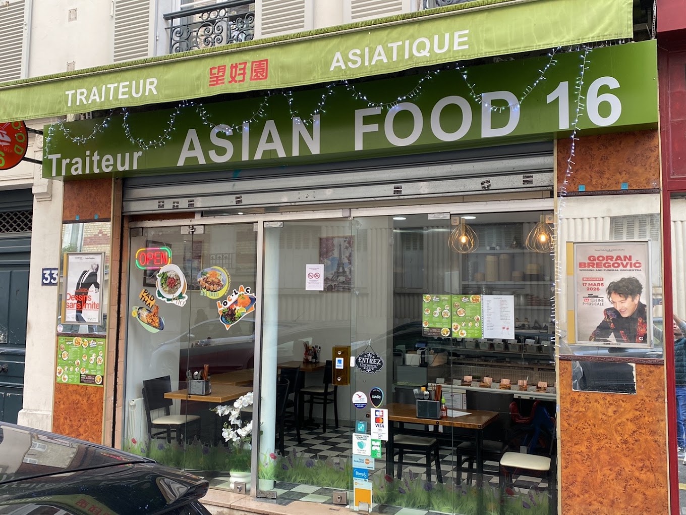 La devanture d'AsianFood16, 33 rue Chanez à Paris 16e